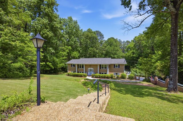 503 Loveman Lane, Dalton, GA 30720