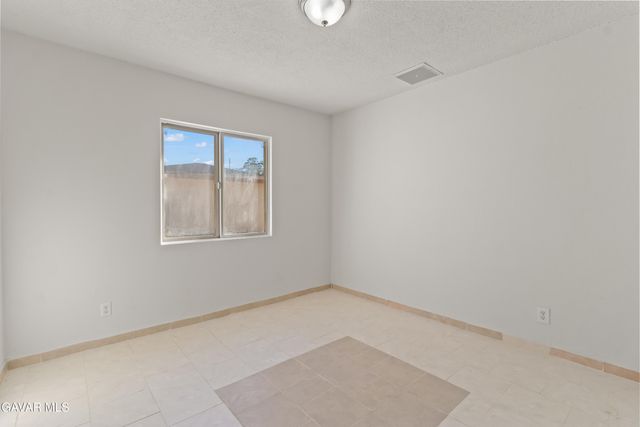 44338 W 23rd Street, Lancaster, CA 93536