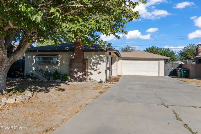 44338 W 23rd Street, Lancaster, CA 93536