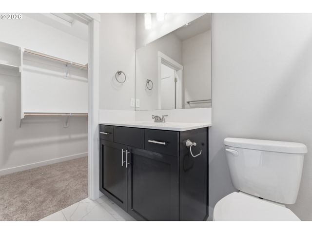 4750 N VANDERBILT St, Portland, OR 97203