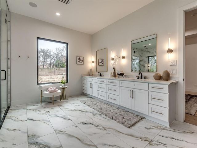 4400 Redbud Circle, Oklahoma City, OK 73111