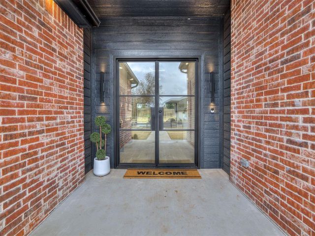 4400 Redbud Circle, Oklahoma City, OK 73111