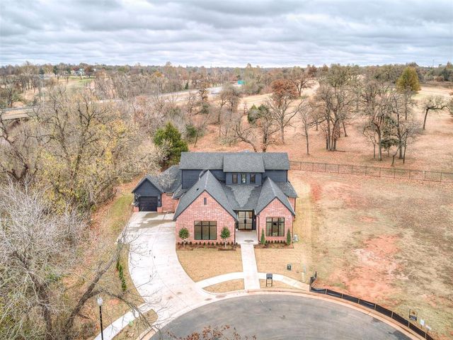 4400 Redbud Circle, Oklahoma City, OK 73111