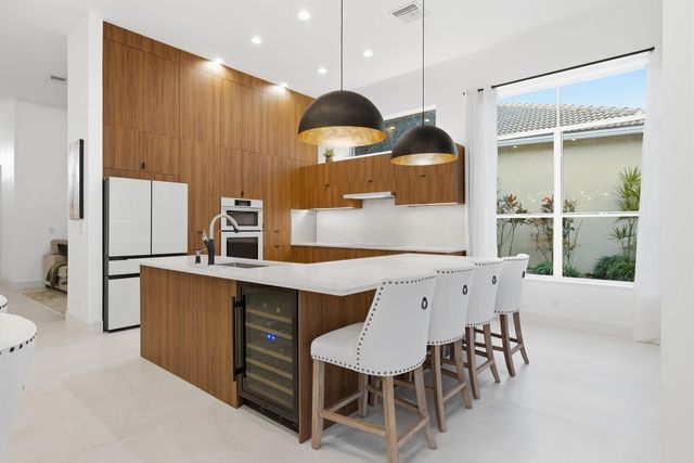 7003 Fairway Lakes Drive, Boynton Beach, FL 33472