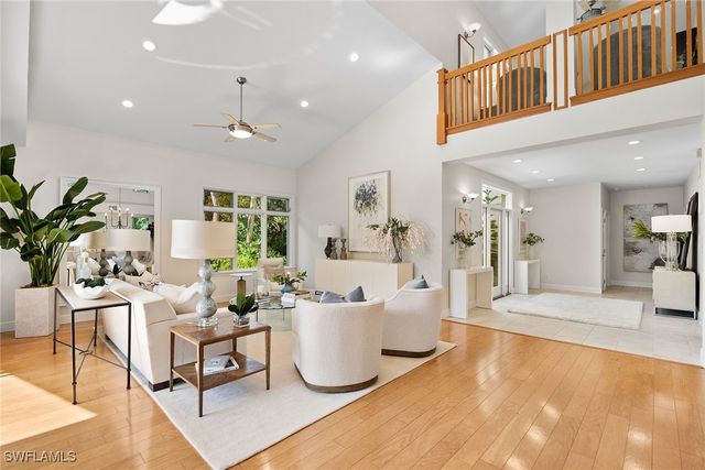 416 3rd AVE N, Naples, FL 34102