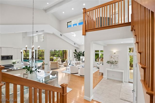 416 3rd AVE N, Naples, FL 34102