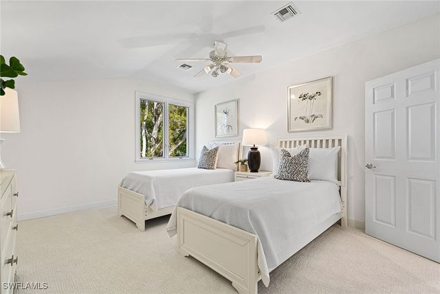 416 3rd AVE N, Naples, FL 34102