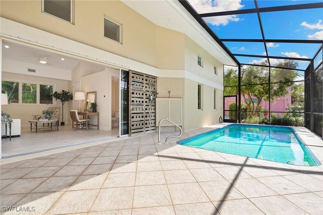 416 3rd AVE N, Naples, FL 34102