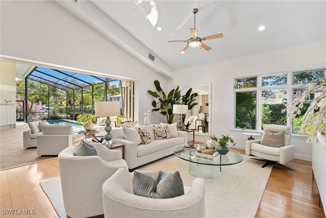 416 3rd AVE N, Naples, FL 34102