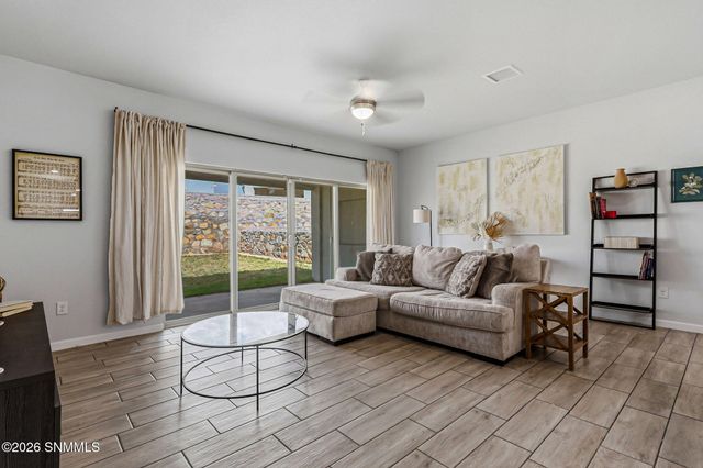 6054 Silver Park Avenue, Santa Teresa, NM 88008