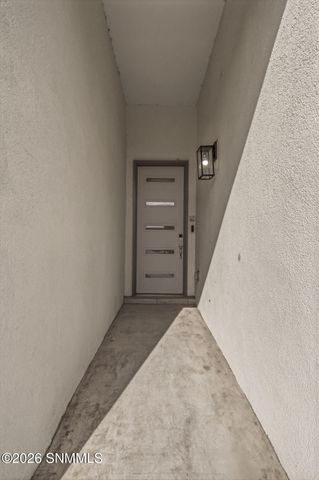 6054 Silver Park Avenue, Santa Teresa, NM 88008