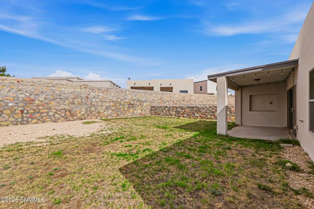 6054 Silver Park Avenue, Santa Teresa, NM 88008