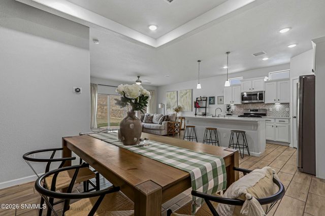 6054 Silver Park Avenue, Santa Teresa, NM 88008