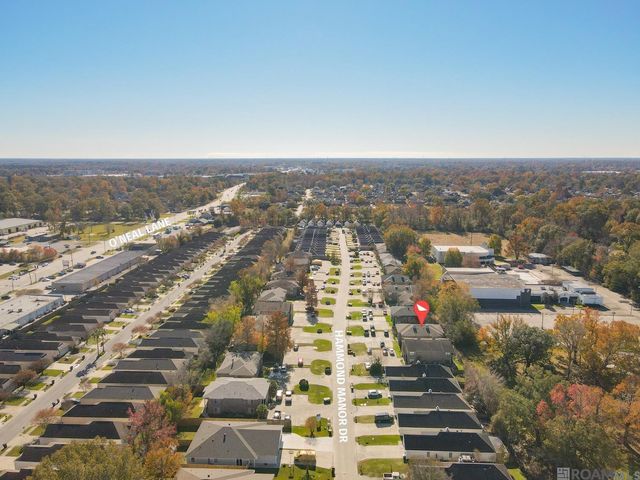 814 Hammond Manor Dr, Baton Rouge, LA 70816