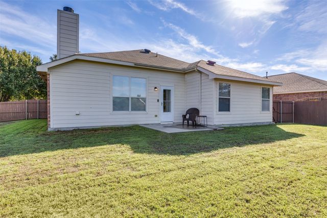 13729 Village Vista Drive, Fort Worth, TX 76052