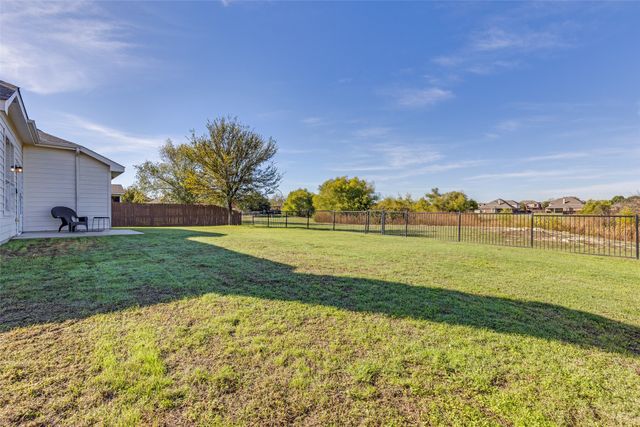 13729 Village Vista Drive, Fort Worth, TX 76052