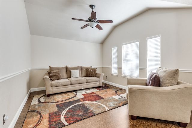 13729 Village Vista Drive, Fort Worth, TX 76052