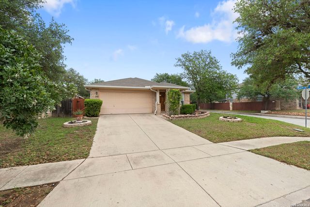 8202 MALOY MNR, San Antonio, TX 78250