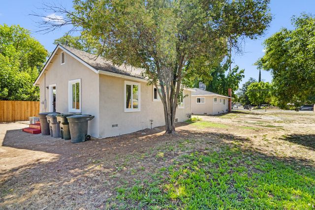 308 6th St, Roseville, CA 95678