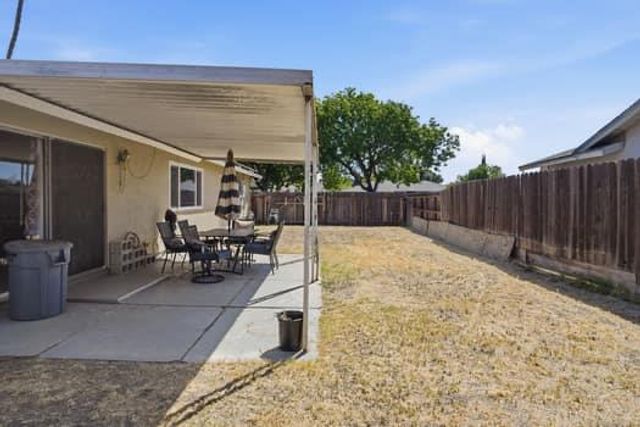 2001 Durango Ln, Modesto, CA 95355
