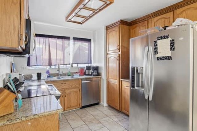 2001 Durango Ln, Modesto, CA 95355