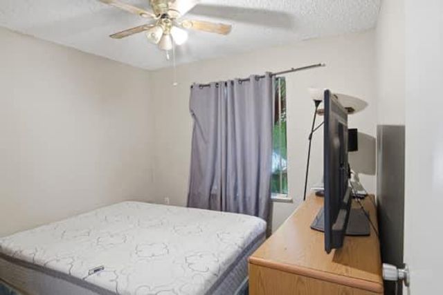 2001 Durango Ln, Modesto, CA 95355
