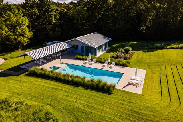 3896 Cr 305, Whitehall, TX 77868