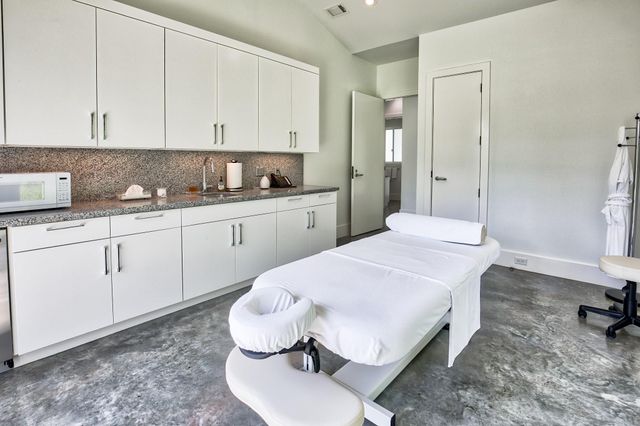 3896 Cr 305, Whitehall, TX 77868