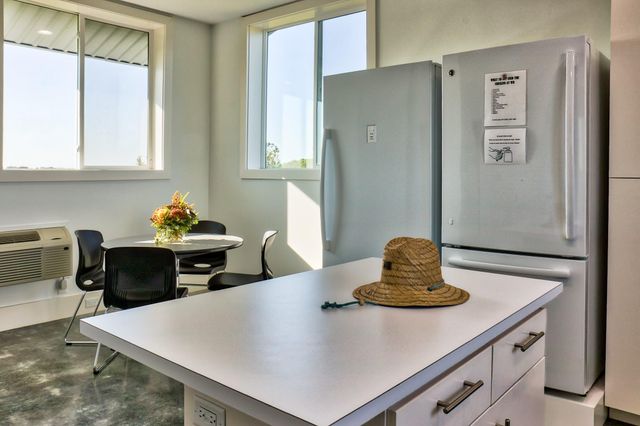 3896 Cr 305, Whitehall, TX 77868