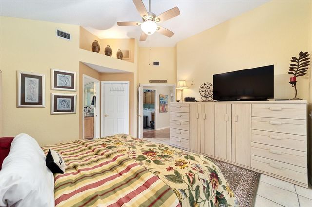 11465 SW 82ND COURT ROAD, Ocala, FL 34481