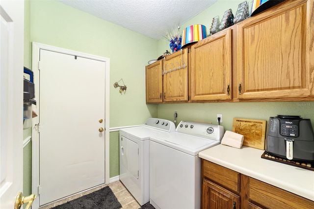 11465 SW 82ND COURT ROAD, Ocala, FL 34481