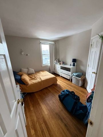 16-18 Walk Hill St 11, Boston, MA 02130