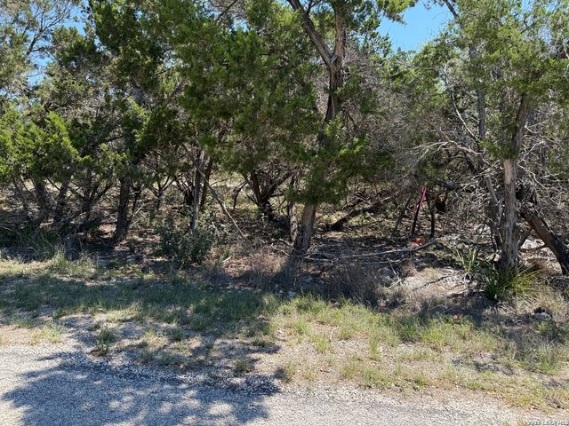 1085 KEYSTONE, Canyon Lake, TX 78133