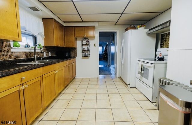 622 Tremont Ave, City Of Orange Twp., NJ 07050