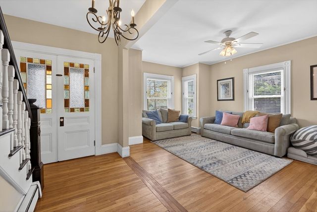 95 Orange St, Boston, MA 02131