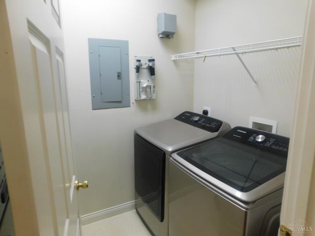 8026 Pinnacle Point Drive, West Chester, OH 45069