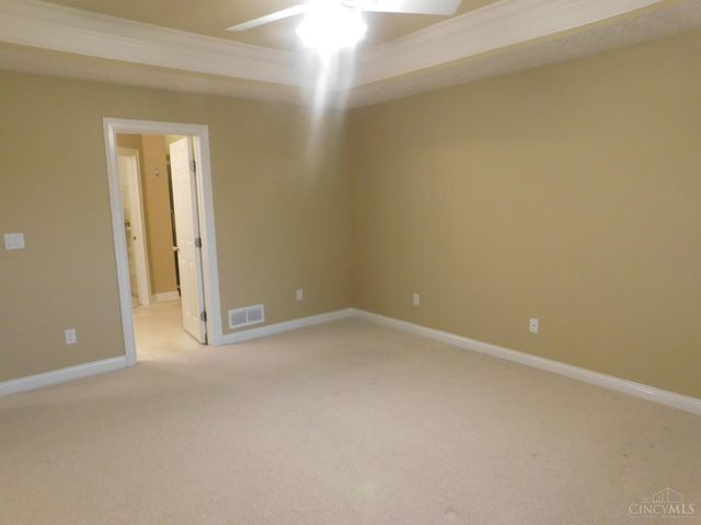 8026 Pinnacle Point Drive, West Chester, OH 45069