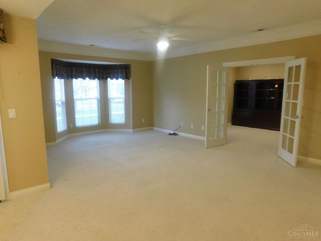 8026 Pinnacle Point Drive, West Chester, OH 45069