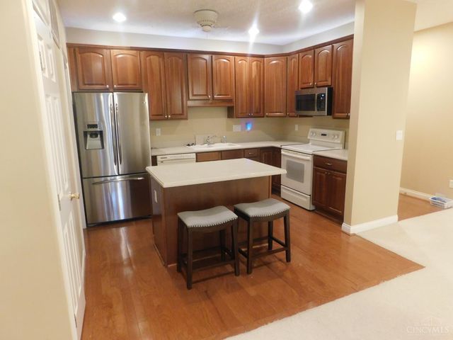 8026 Pinnacle Point Drive, West Chester, OH 45069