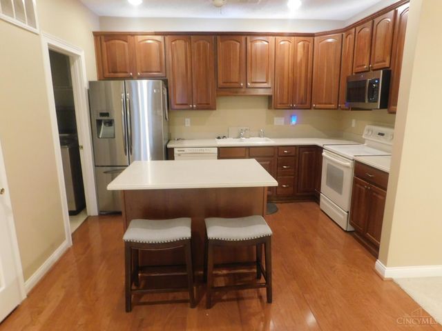 8026 Pinnacle Point Drive, West Chester, OH 45069