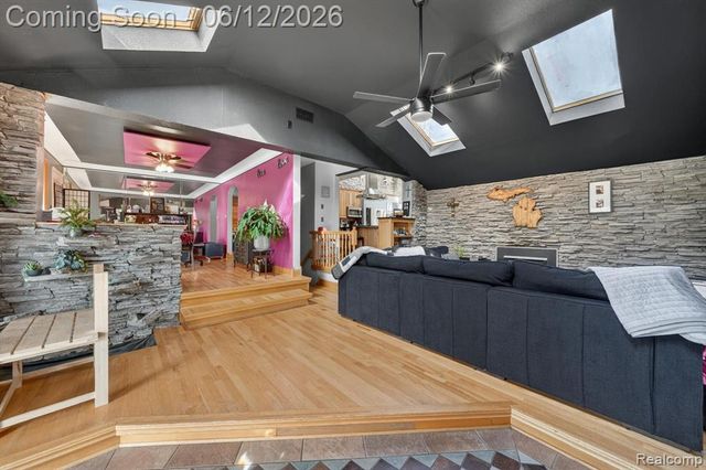 16244 Philomene Boulevard, Allen Park, MI 48101