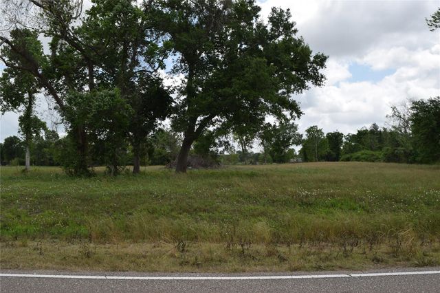 22819 Pittman Drive, Angleton, TX 77515