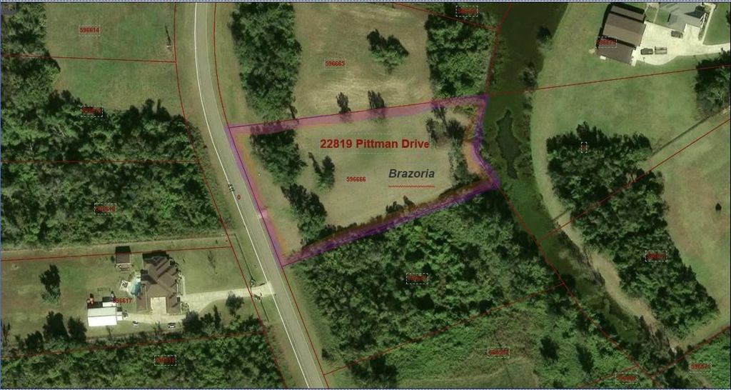 22819 Pittman Drive, Angleton, TX 77515
