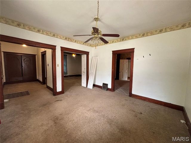 729 Lebanon Avenue, Belleville, IL 62221