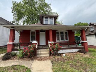 729 Lebanon Avenue, Belleville, IL 62221