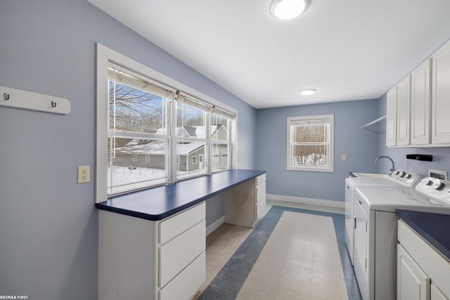 6776 Ravenswood Road, Kimball Twp, MI 48074
