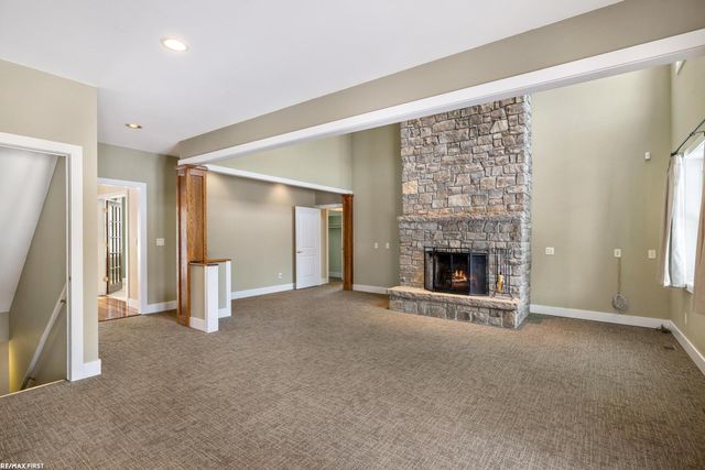 6776 Ravenswood Road, Kimball Twp, MI 48074