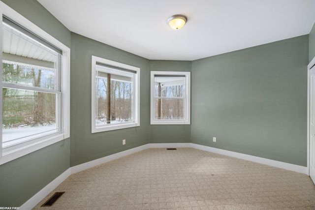 6776 Ravenswood Road, Kimball Twp, MI 48074