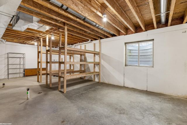 6776 Ravenswood Road, Kimball Twp, MI 48074