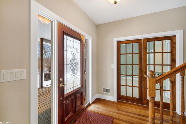 6776 Ravenswood Road, Kimball Twp, MI 48074